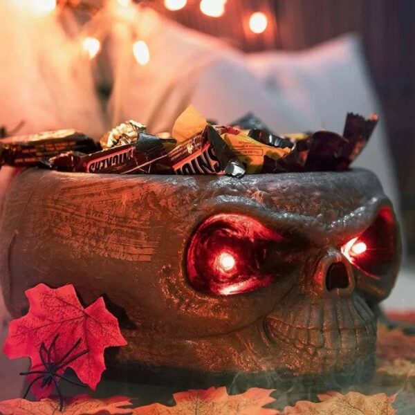 39916536dd6514ed64f65e76edfc3601.jpg Skull Head Scary Eye Halloween Candy Bowl with Moving Hand