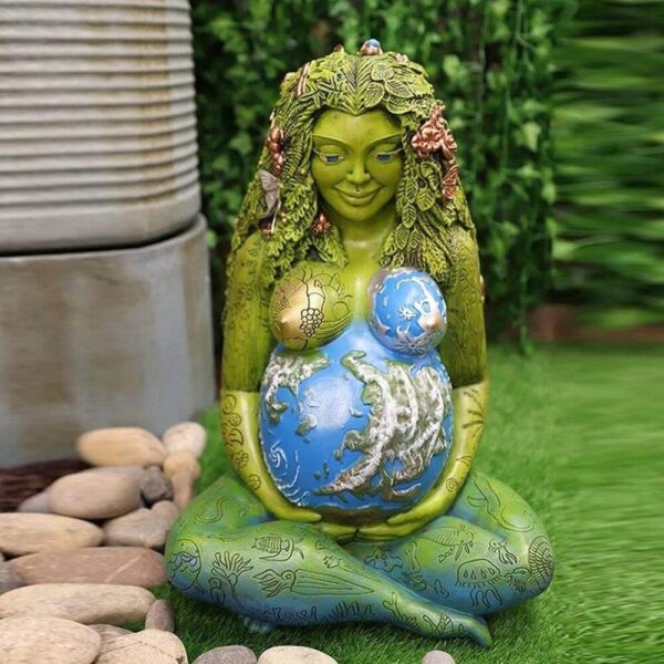 5869d02867ed13b4508e44bf950d63d2.jpg Mother Earth-Gaia Statue Home Garden Decoration