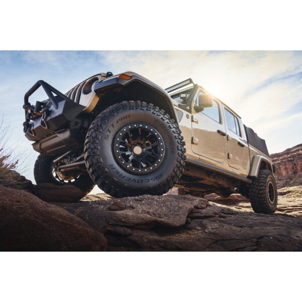 697A6C4C-42B9-BC35-12A3-C1159D0E4DC5 Cooper Discoverer STT Pro LT285/75R16 126Q Mud Terrain Tire