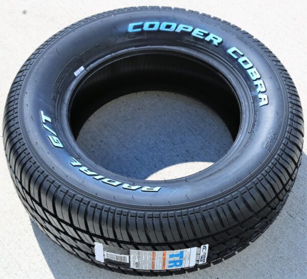 75A1B6F8-1C35-69F9-C268-AA4CD38A8E8B Tire Cooper Cobra Radial G/T 275/60R15 107T A/S All Season