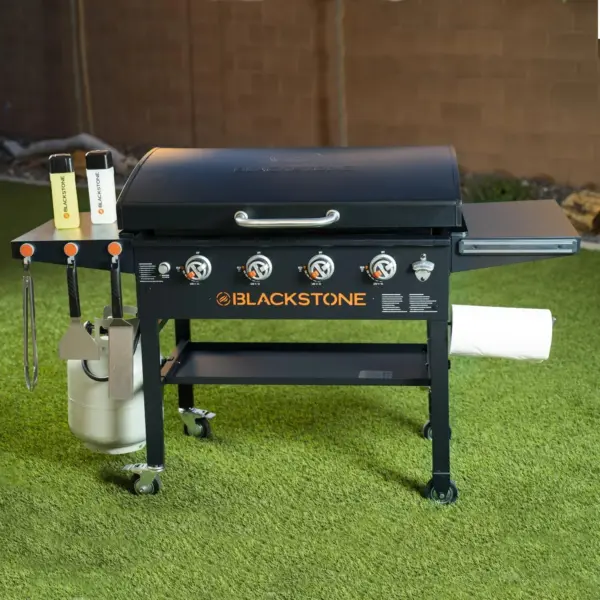 791E10EA-BEC2-CFD0-A656-73BCB66F1515.webp 36-Inch Griddle Cooking Station W/ Hood - 1899
