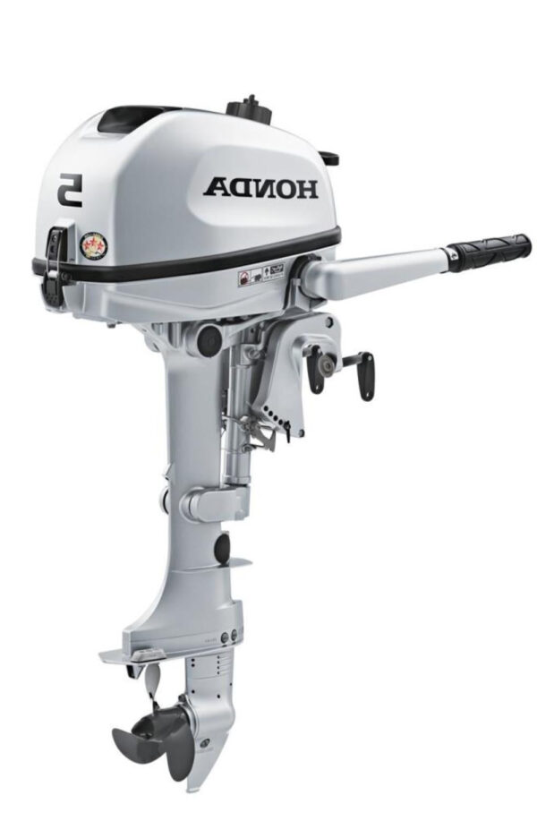 821C9335-81AE-AC85-D8E4-6305907B64B1 Honda Outboard Motor 5HP with Tiller Handle 20 Shaft