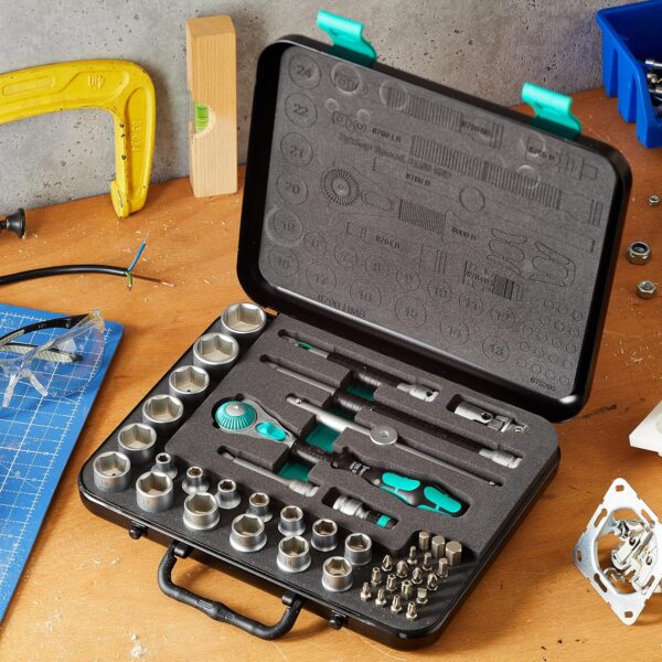 84C8999D-8604-1F8D-3E5B-01173B7E459B.jpg 5003594001 8100 SB 2 Zyklop 3/8" Metric Ratchet Set ( Piece of 43)