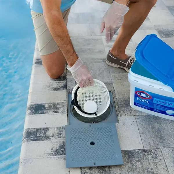 Clorox Pool&Spa XtraBlue 3′′ Chlorinating Tablets for Swimming Pools. 25lb