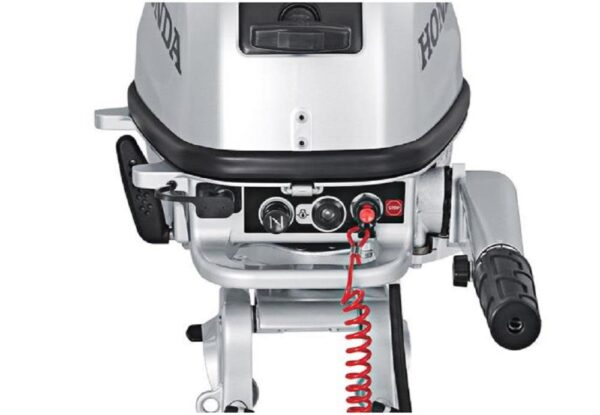 C668ECC0-2CC1-4CD7-DAE7-40E6606DA25B Honda Outboard Motor 5HP with Tiller Handle 20 Shaft
