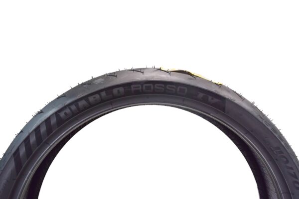 D580E55A-67AE-631F-269E-C81BFF356260.jpg Pirelli Diablo Rosso IV Motorcycle Tires Set – Front 110/70ZR17 & Rear 190/55ZR17 with Bonus Keychain