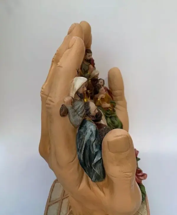c93f1fb84d515876f2db723898bef945.webp The Last Supper Statue