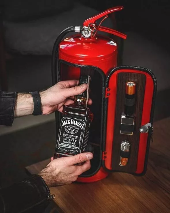 eb9dcc545104da06a5b83269295afe3f.webp Fire Extinguisher "My Cave My Rules" Mini Can Bar Set Personalized Gift For Men