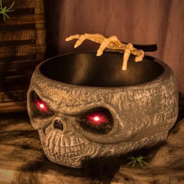 fd31141151c6b280e039a3b544d0d027.jpg Skull Head Scary Eye Halloween Candy Bowl with Moving Hand